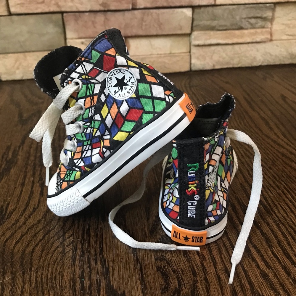RUBIK’s cube Converse